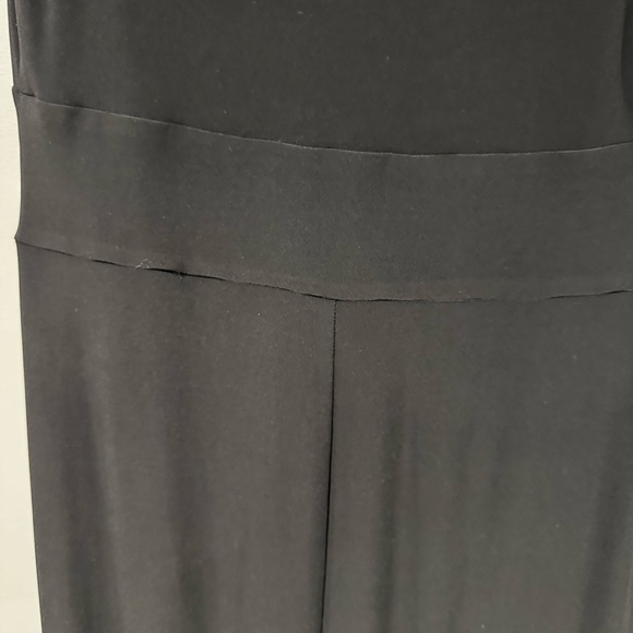 The perfect blend of elegance and flair from Tommy Hilfiger, midi dress - Picture 4 of 9